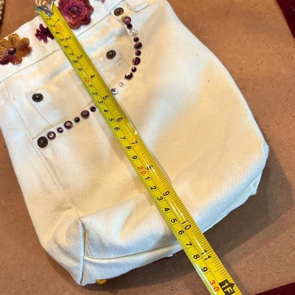 Handmade by Sivia Embroidered Floral and Lace on upcycled denim Shoulder Bag - Picture 8 of 10